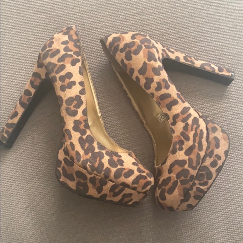 Mossimo Leopard Print Heels